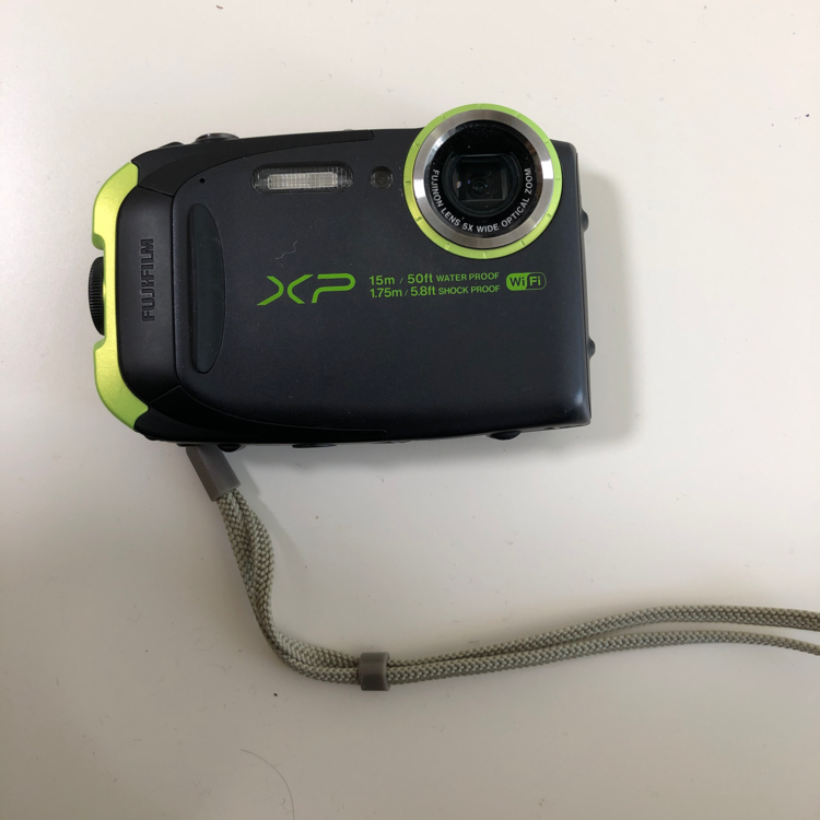 FUJIFILM コンパクトデジタルカメラ XP80 防水 ブラック XP80GB